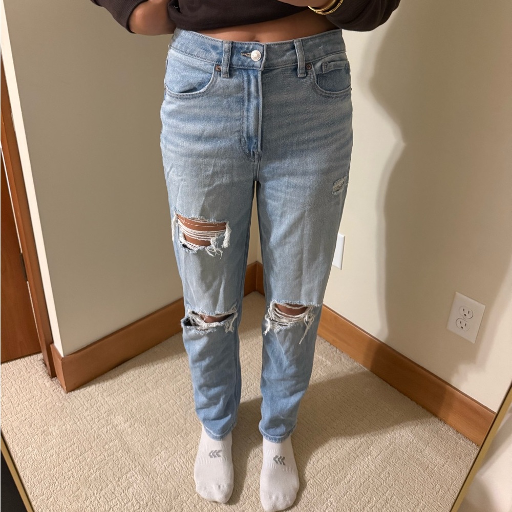 American Eagle Outfitters Light Blue Ripped stretch Jeans